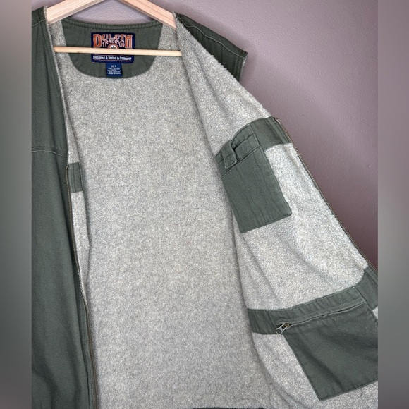 Vintage Duluth Trading Co Men's Green Zip Up Utility Vest Sherpa Lining XL Tall - Picture 14 of 16